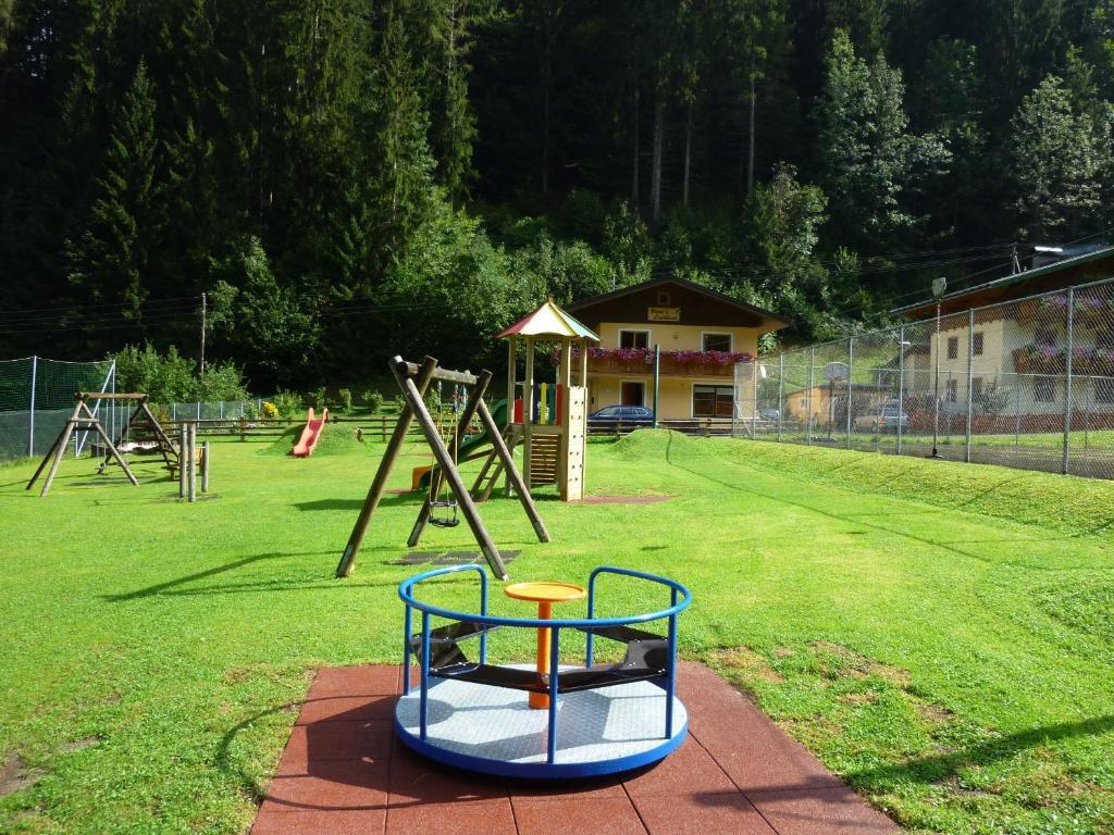 Vronis Landhaus Apartments Хюттау Экстерьер фото
